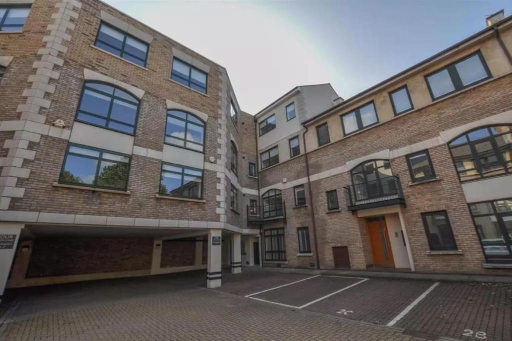 ヘメル・ヘムステッドClifton Court Hemelアパートメント エクステリア 写真