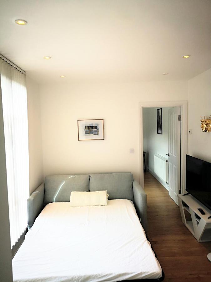 ヘメル・ヘムステッドClifton Court Hemelアパートメント エクステリア 写真