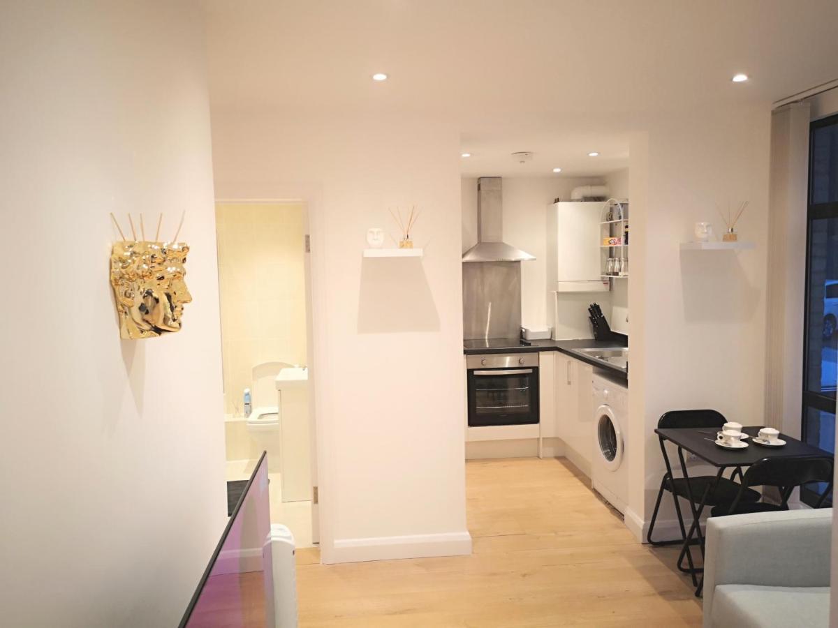 ヘメル・ヘムステッドClifton Court Hemelアパートメント エクステリア 写真